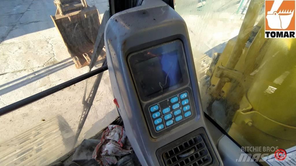 Komatsu PC228 대형 굴삭기 29톤 이상