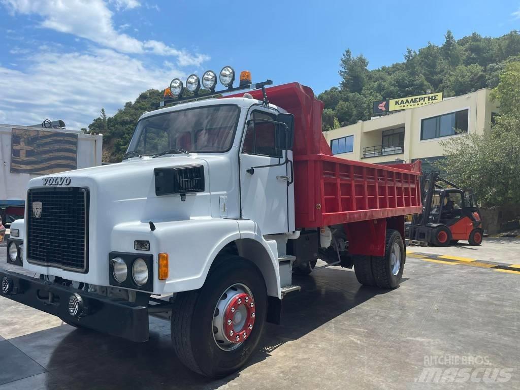 Volvo N10 ST 덤프 트럭