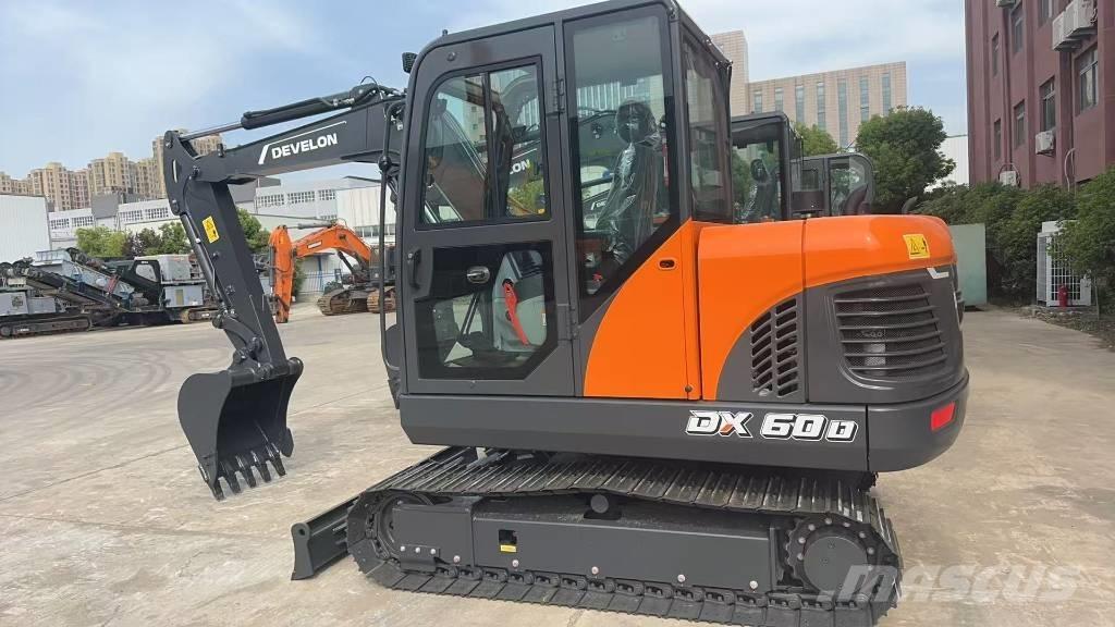 Doosan DX60 대형 굴삭기 29톤 이상