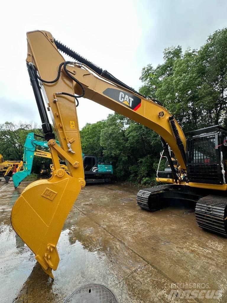 CAT CAT320D 중형굴삭기 7톤-28톤