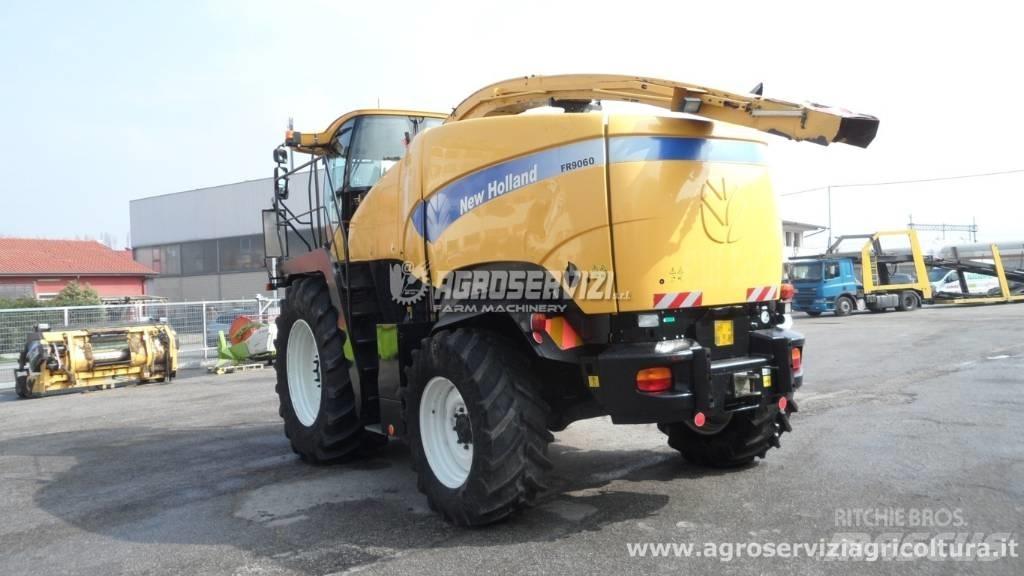 New Holland FR 9060 자동 초지기계