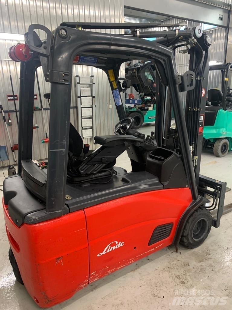 Linde E18 L 전동 지게차
