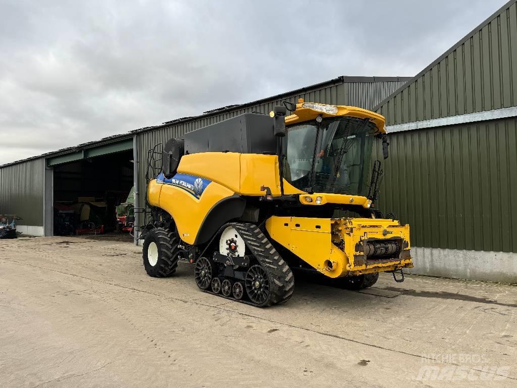 New Holland CR 9090 콤바인 수확기