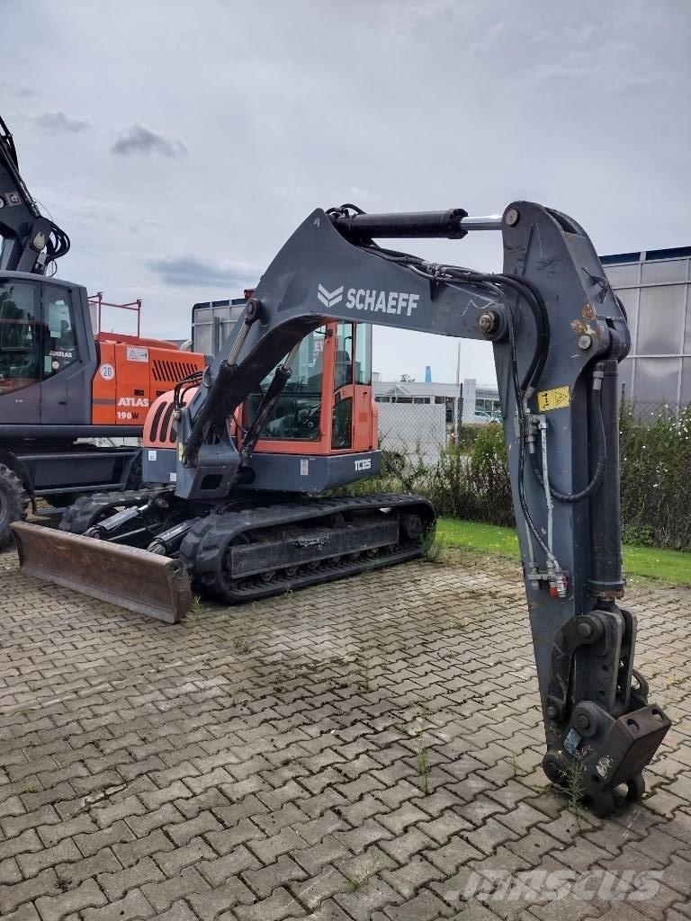 Terex Schaeff TC125 중형굴삭기 7톤-28톤