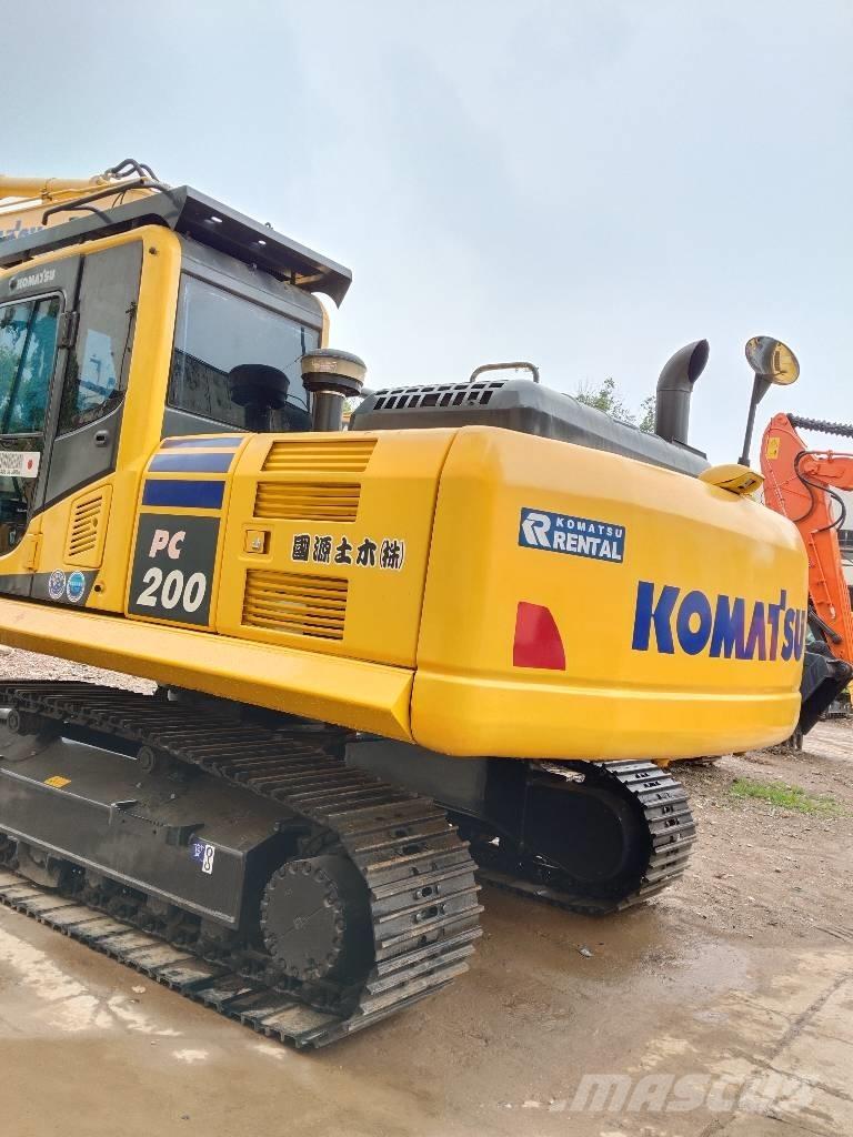 Komatsu PC200-8 대형 굴삭기 29톤 이상