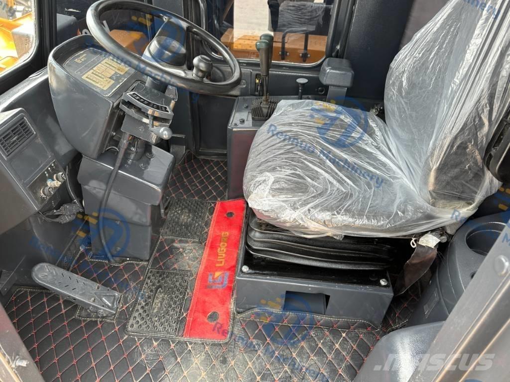 LiuGong CLG856  휠로우더