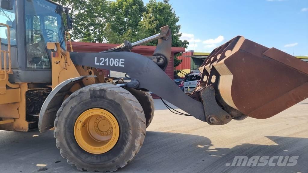 Bell L 2106 E  휠로우더