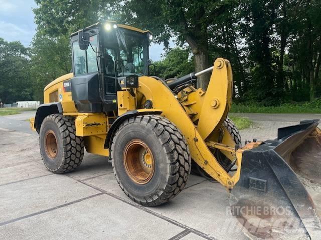 CAT 926 M  휠로우더