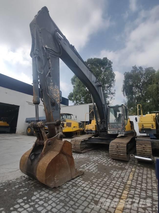 Volvo EC300DL 대형 굴삭기 29톤 이상