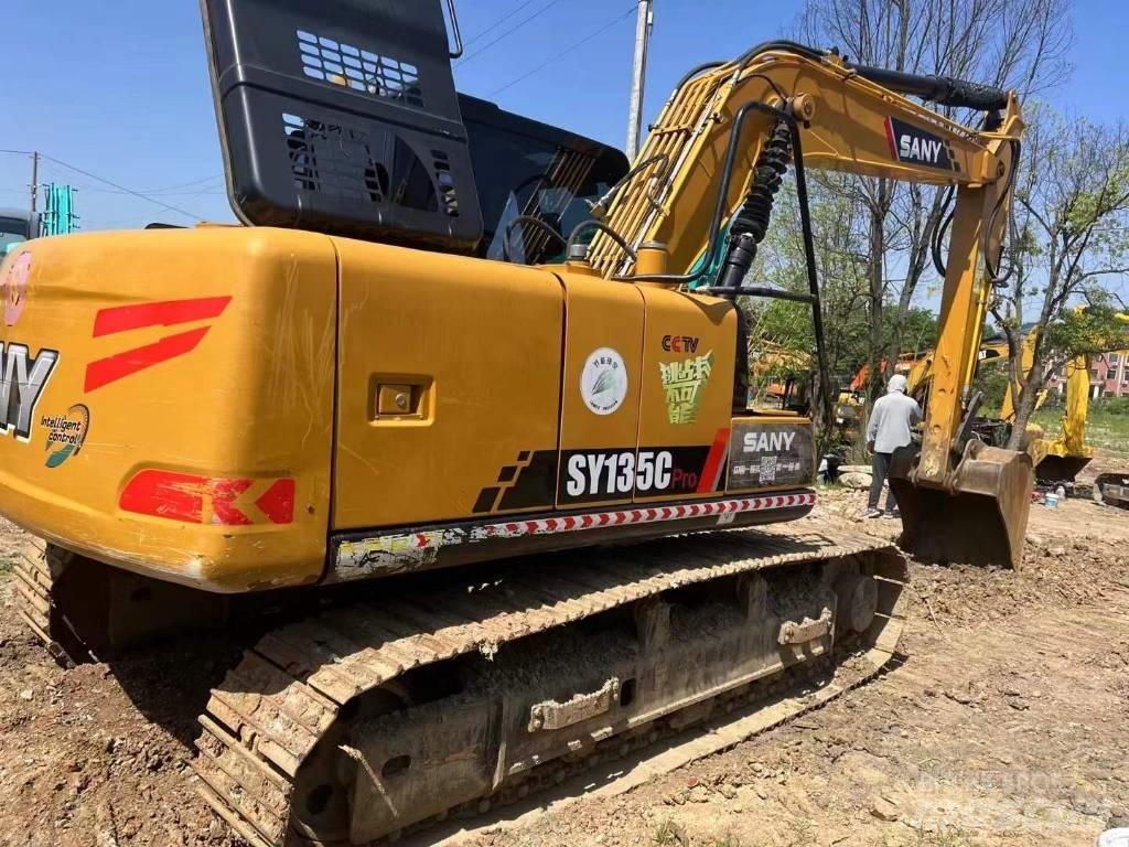 Sany SY 135 C Pro 대형 굴삭기 29톤 이상