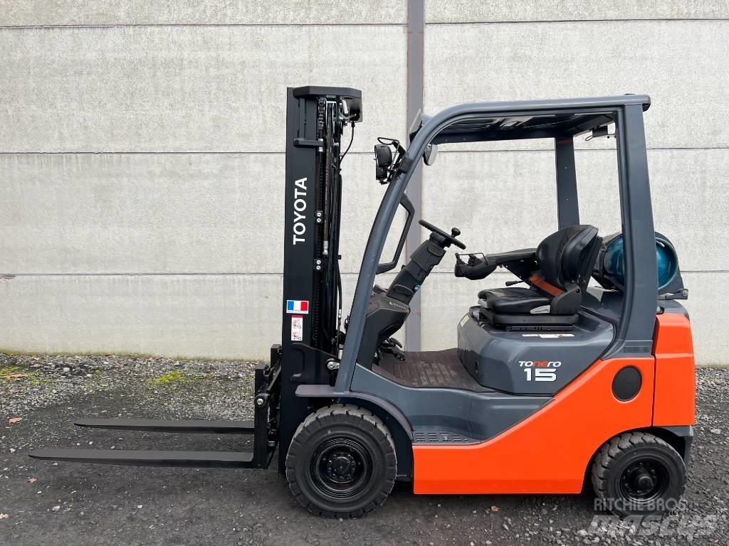 Toyota 02-8 FGF 15 LPG 지게차