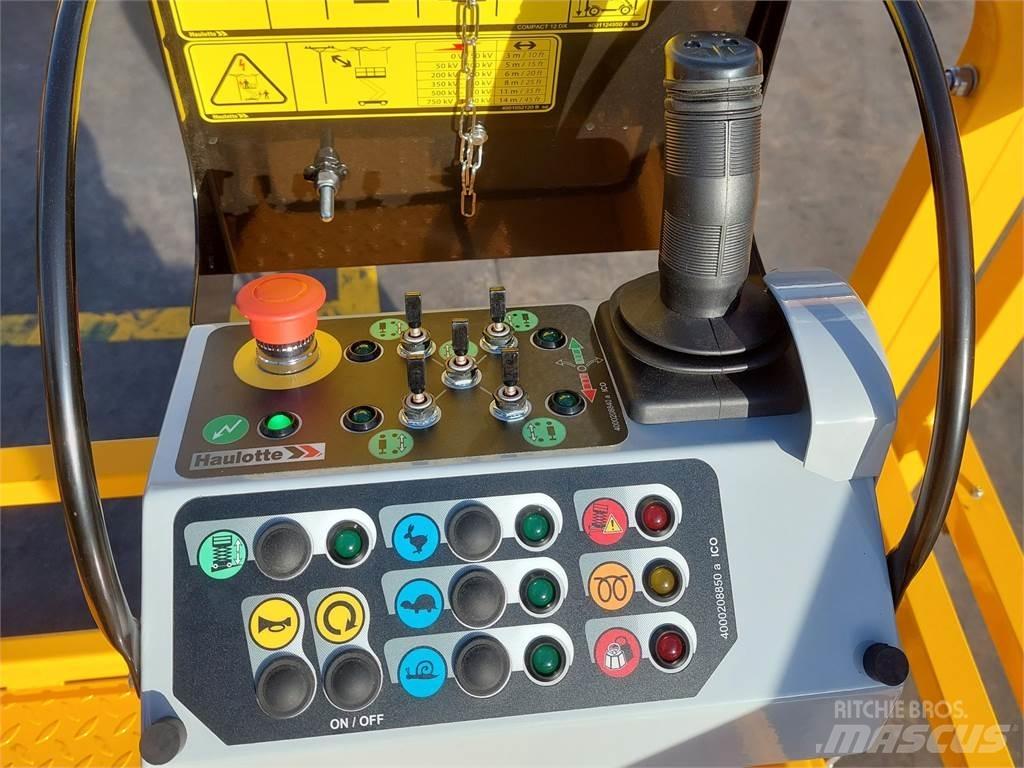 Haulotte C12DX 가위형 리프트