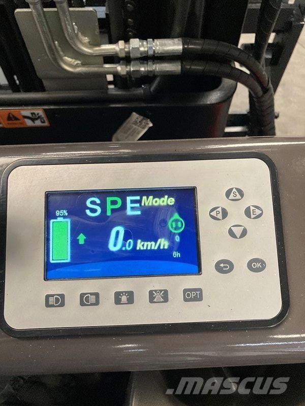 Manitou ME 전동 지게차