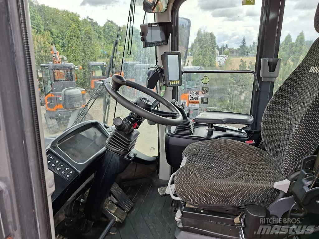 Doosan DL 420-5  휠로우더