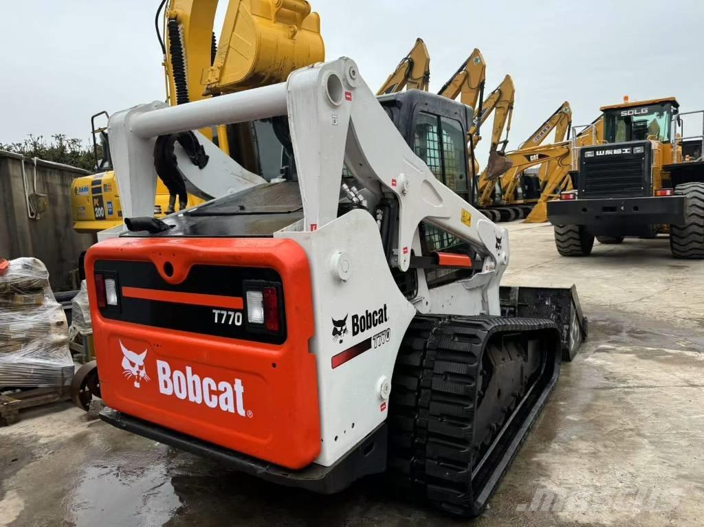 Bobcat T 770 궤도식 로우더