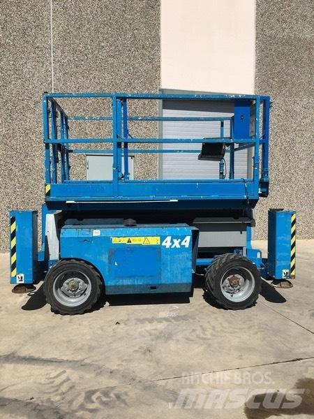 Genie GS 3268 RT 가위형 리프트