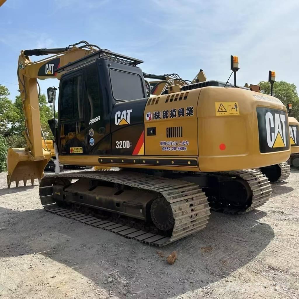 CAT 320 D 대형 굴삭기 29톤 이상
