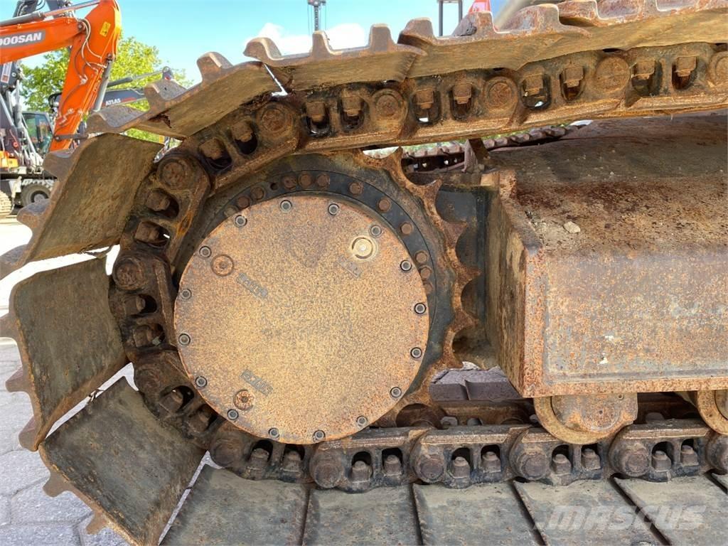 Doosan DX235LC-5 대형 굴삭기 29톤 이상