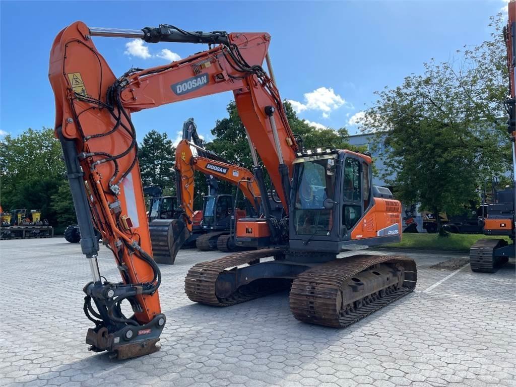 Doosan DX235LC-5 대형 굴삭기 29톤 이상