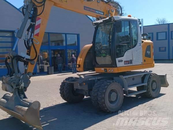 Liebherr A 916 Comp  휠 굴삭기