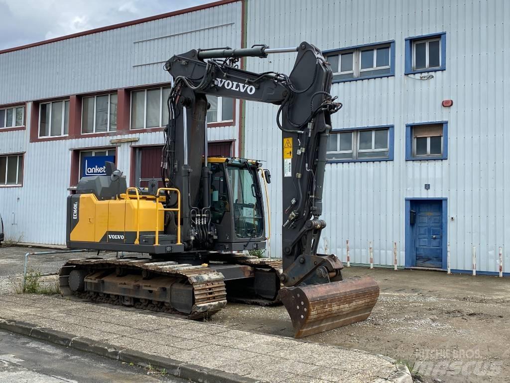 Volvo EC 160 대형 굴삭기 29톤 이상