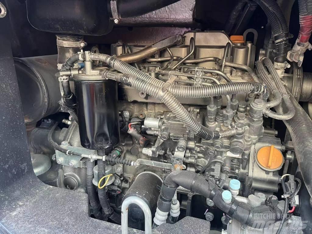 Hitachi ZX 55 USR 소형 굴삭기 7톤 미만