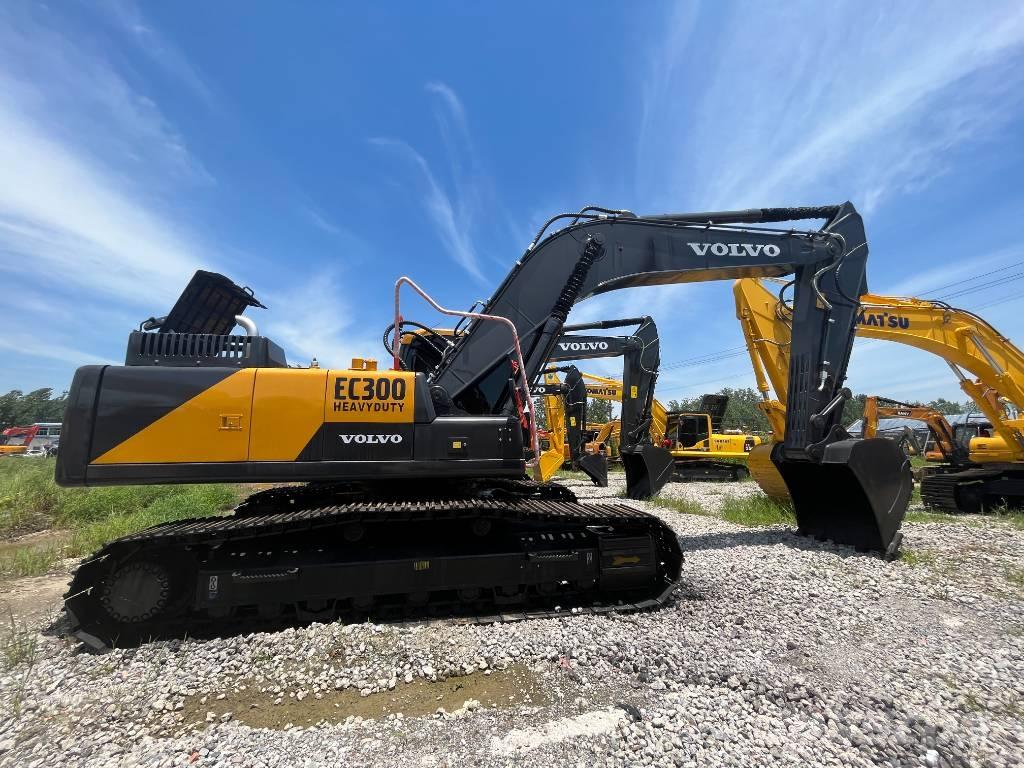 Volvo EC 300 대형 굴삭기 29톤 이상