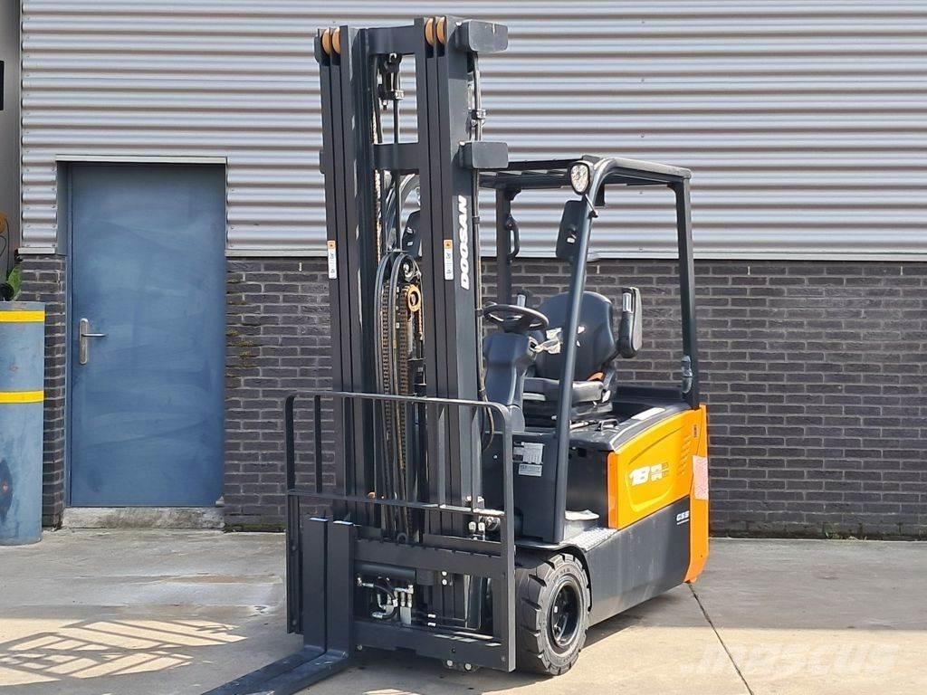 Doosan B18T-7 PLUS 전동 지게차