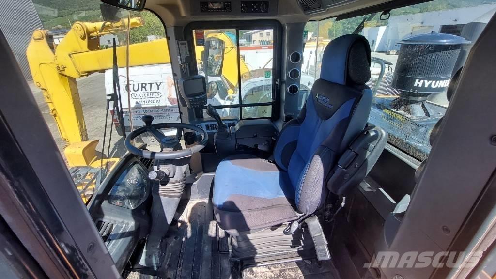 Hyundai HL 960  휠로우더