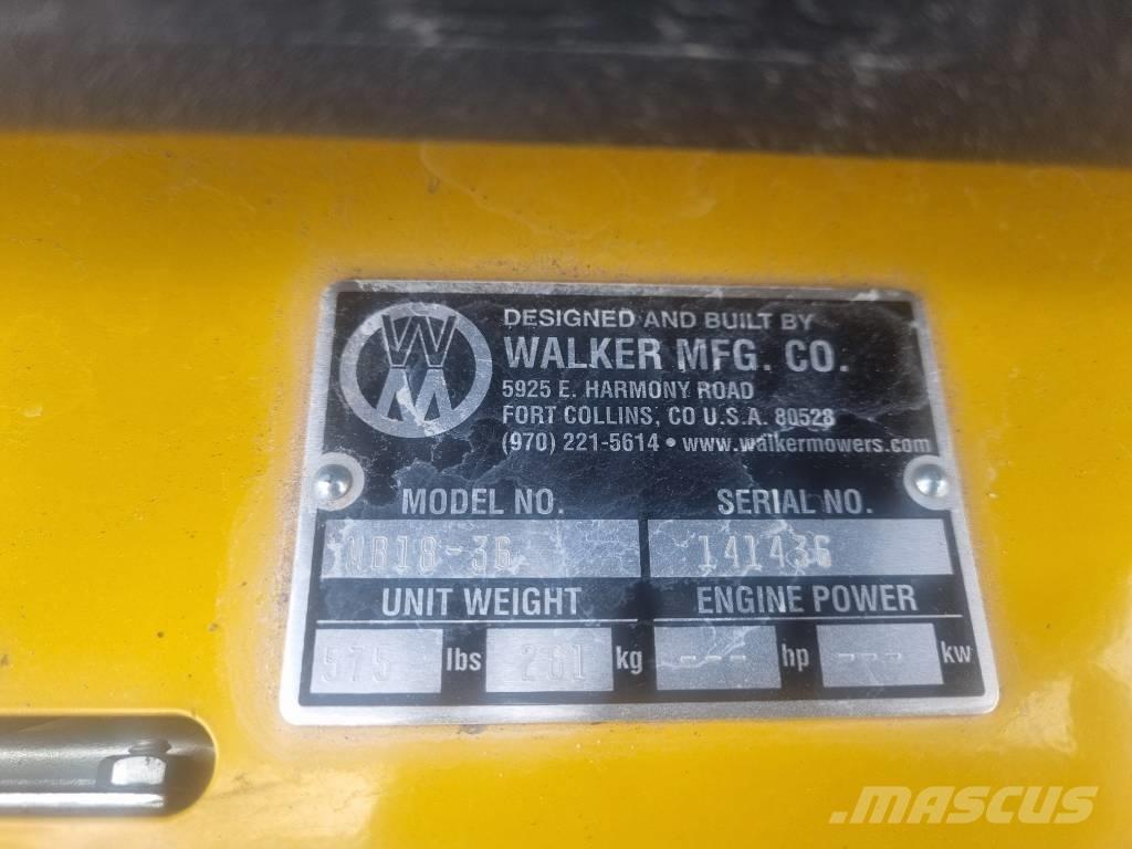 Walker B18 탑승형 잔디깎기