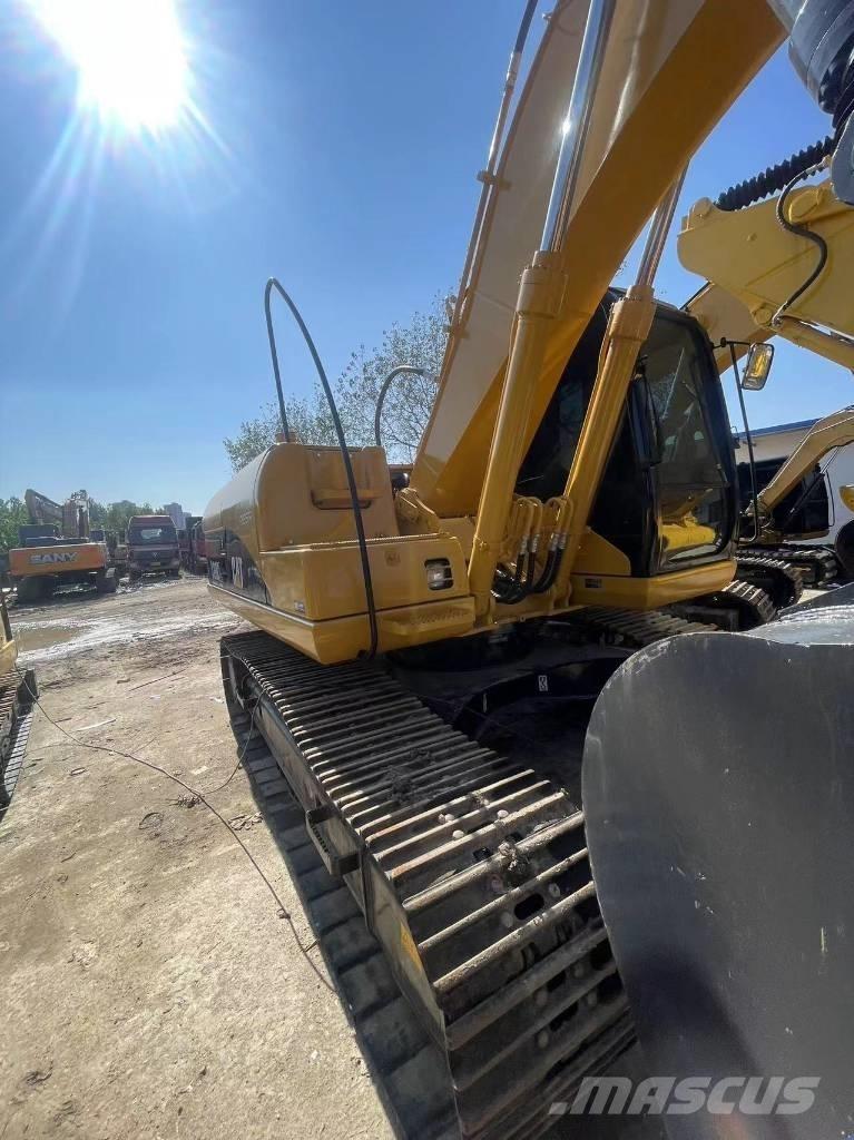 CAT 320 C 대형 굴삭기 29톤 이상