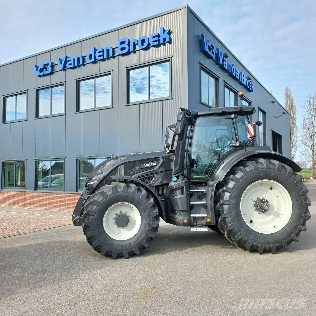 Valtra Q 305 DEMO 트랙터