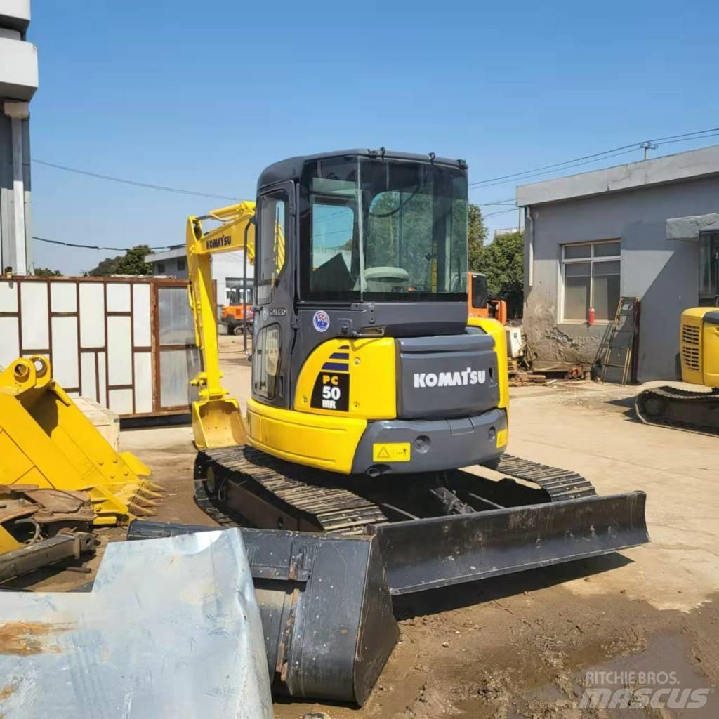 Komatsu PC50 대형 굴삭기 29톤 이상