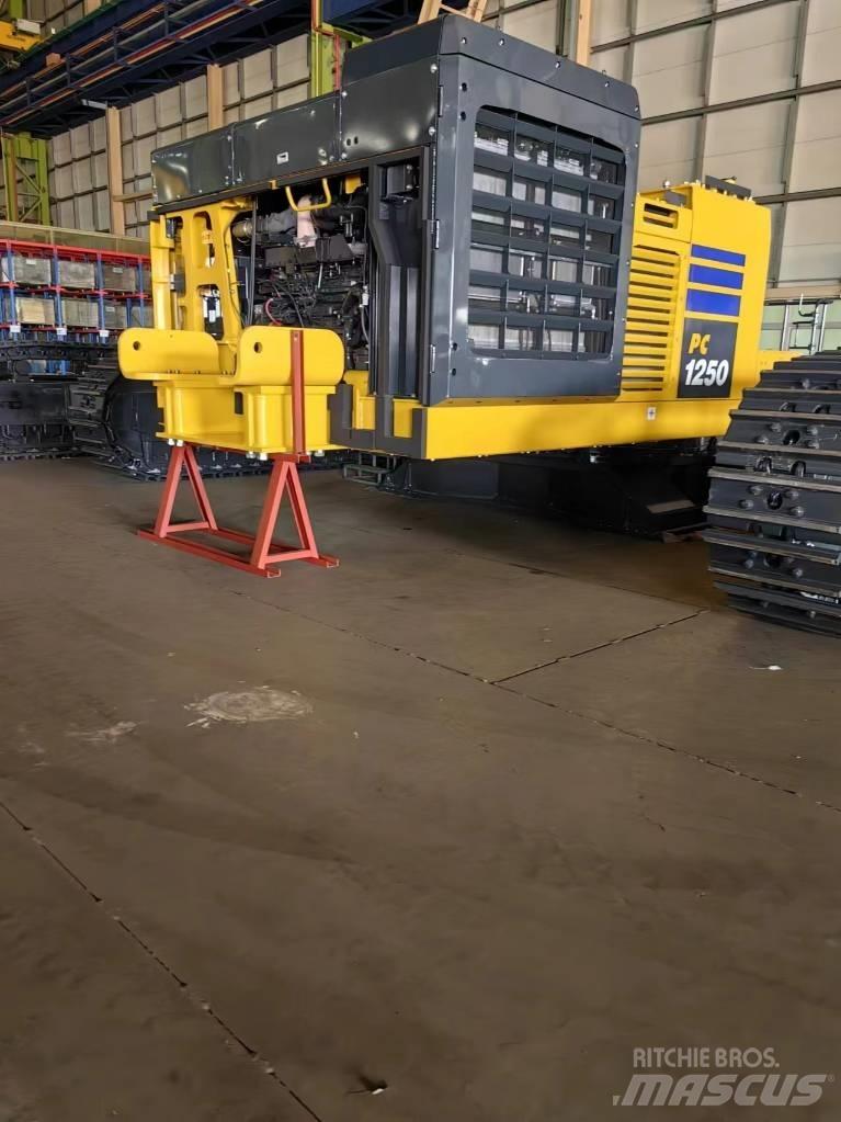 Komatsu 1250 대형 굴삭기 29톤 이상