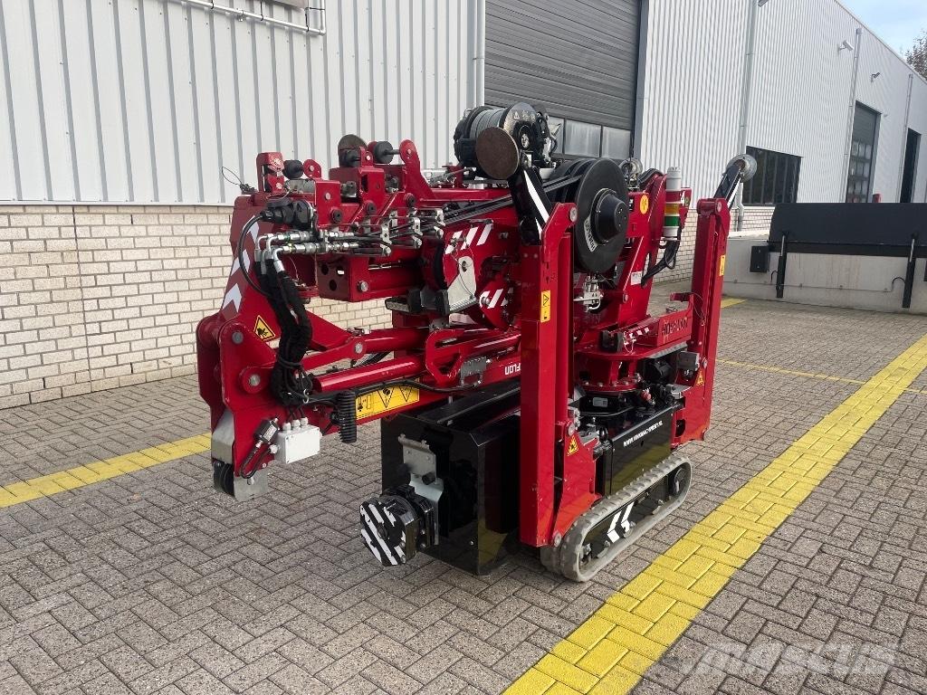 Hoeflon C 4 E 미니 크레인