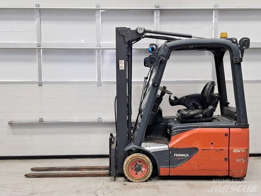 Linde E16-02 전동 지게차