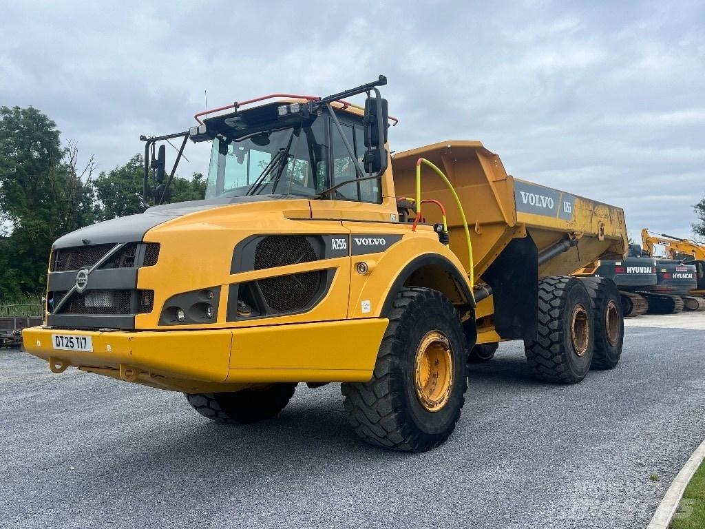 Volvo A 25 G 연결식 홀러