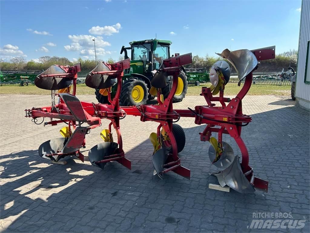 Pöttinger Servo 35 쟁기