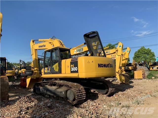 Komatsu PC300-7 대형 굴삭기 29톤 이상