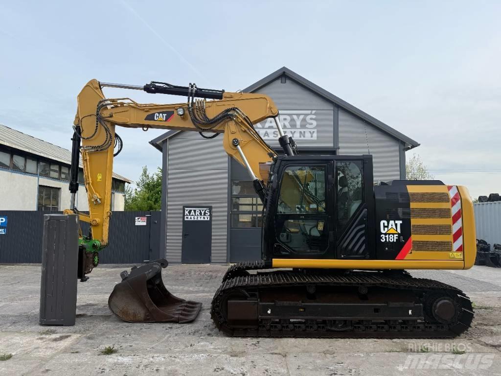 CAT 318 대형 굴삭기 29톤 이상