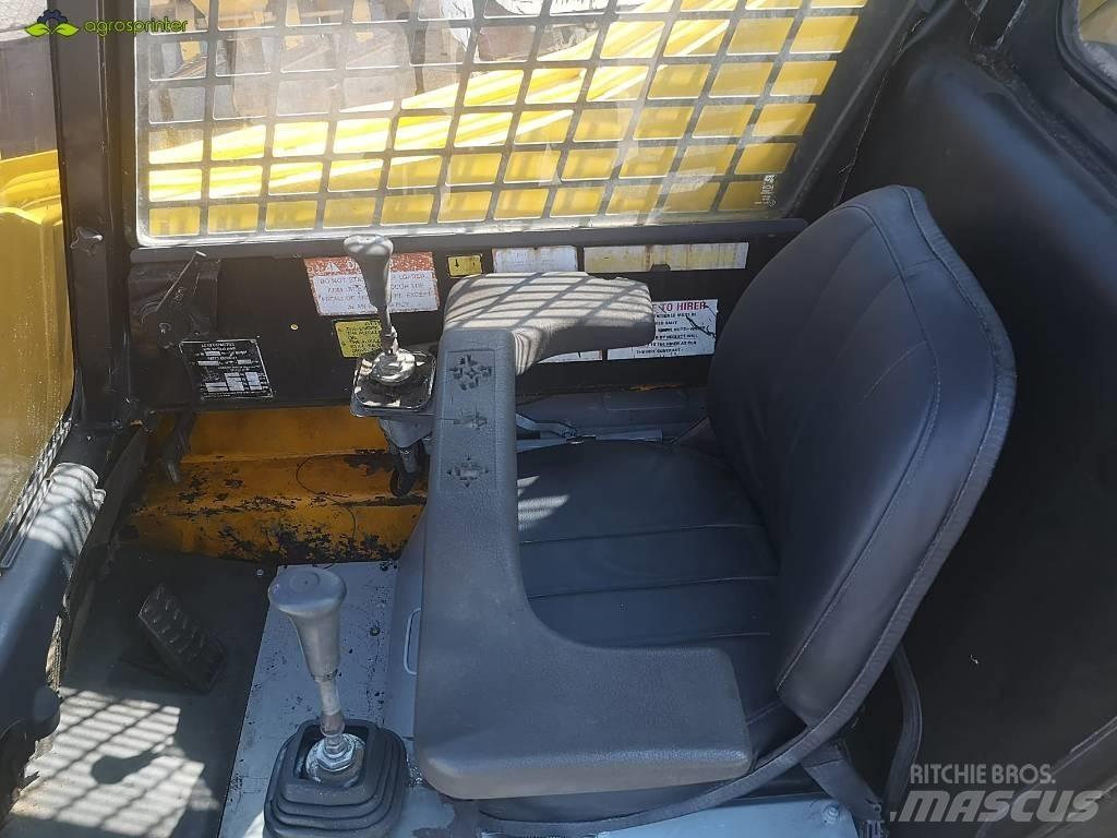 JCB 185 HB  스키드로더