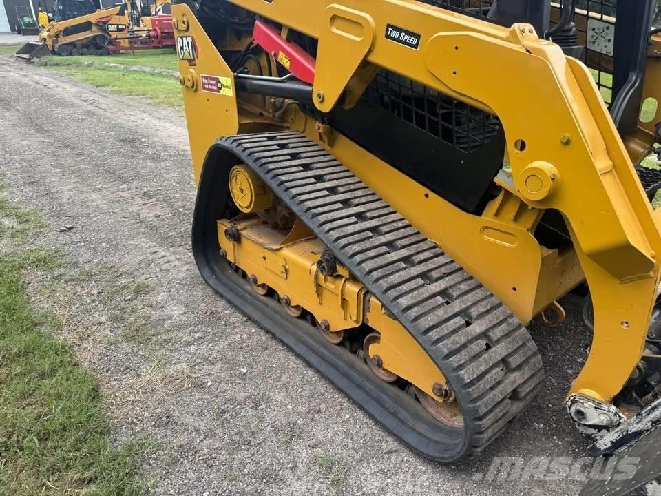 CAT 249 D3  스키드로더
