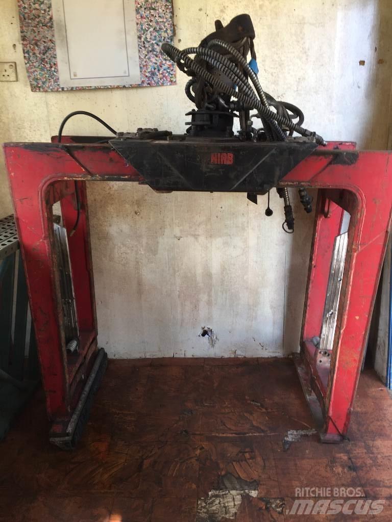Hiab Kinshofer KM601 적재물 취급 부속품