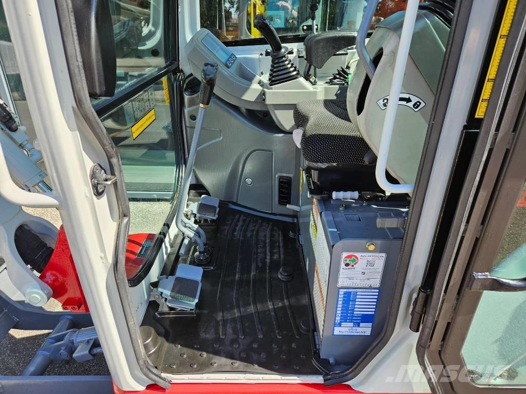 Takeuchi TB 216 소형 굴삭기 7톤 미만