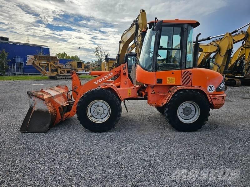 Volvo L 30 B  휠로우더