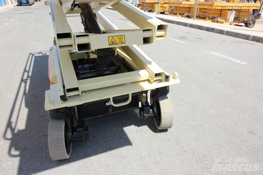 JLG 3246 ES 가위형 리프트