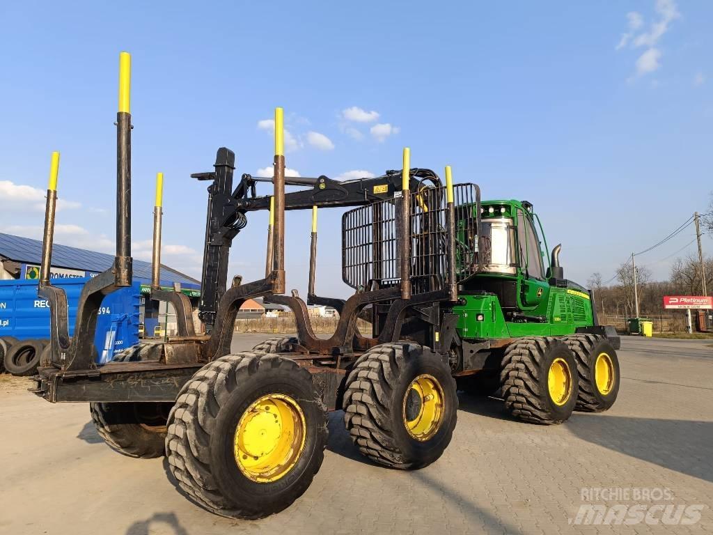 John Deere 1210 G 원목 포워더