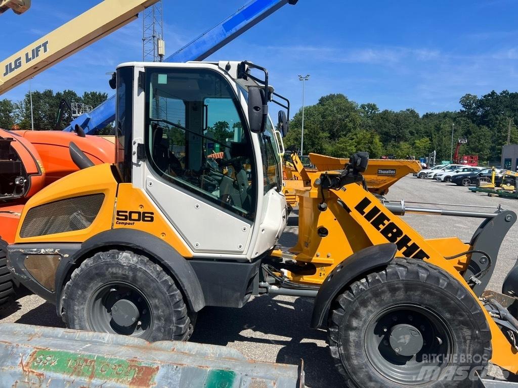 Liebherr L 506  휠로우더