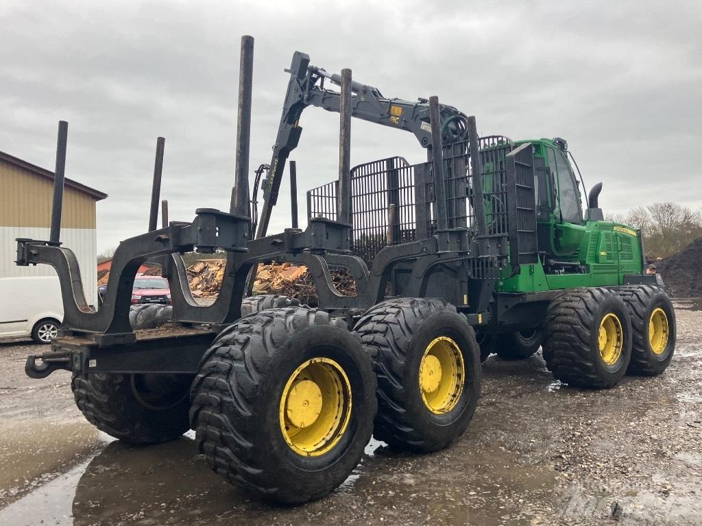 John Deere 1910G 원목 포워더