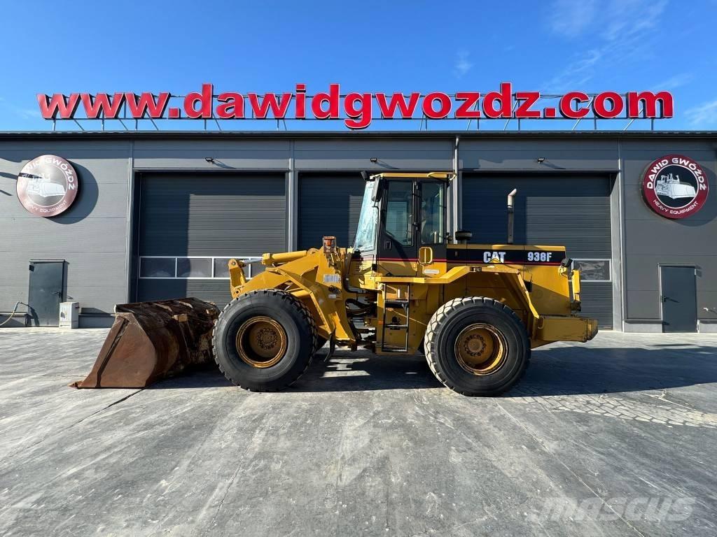CAT 938 F  휠로우더
